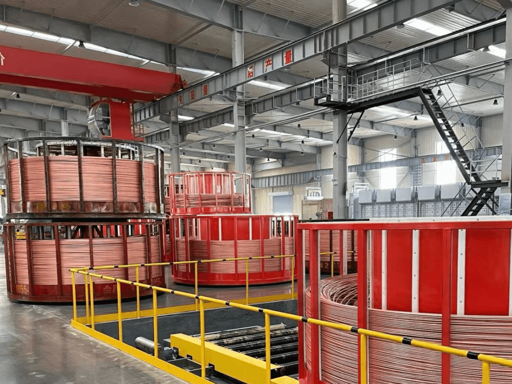 Corrosion-resistant Hastelloy C276 and heat-resistant Inconel 625 sheets for chemical processing applications.Steel factory banner with stainless steel coil, Hastelloy C276 and high temperature alloy materials.